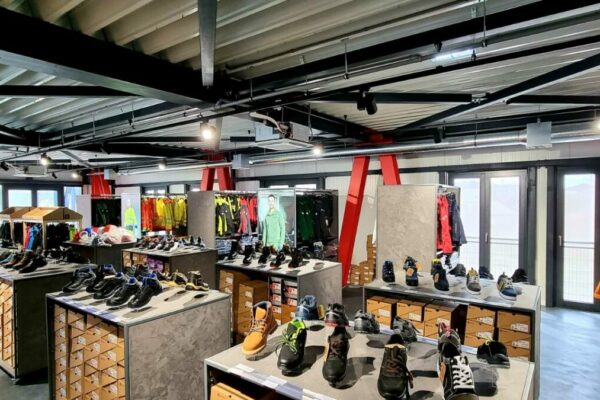 montovane haly pre obchodne centrum