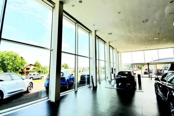 avg haly a budovy pre showroom autosalon predajnu obchod sidlo firmy